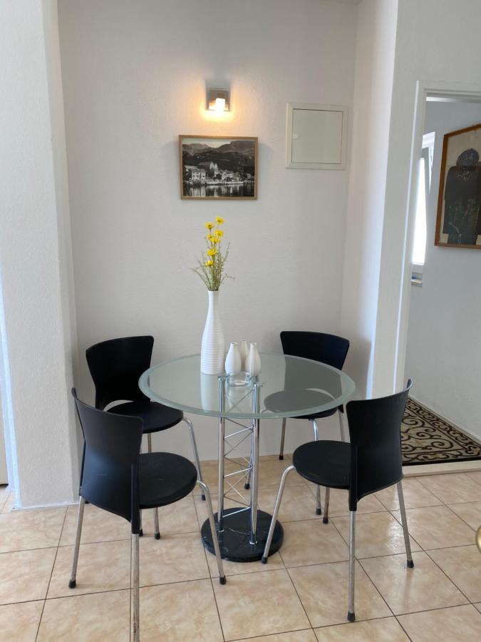 Villa Leo Beach Apartment Podgora Extérieur photo
