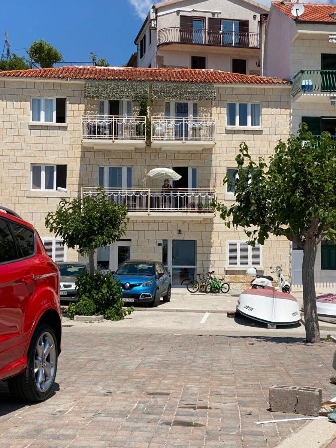 Villa Leo Beach Apartment Podgora Extérieur photo